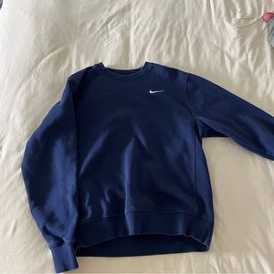 🦩Nike Crew Neck